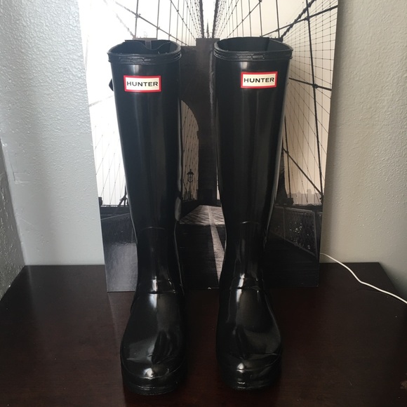 Hunter Shoes - Adjustable Back Gloss Rain Boot