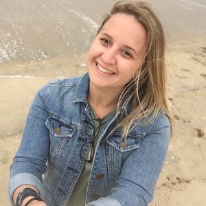 Meet your Posher, Taylor