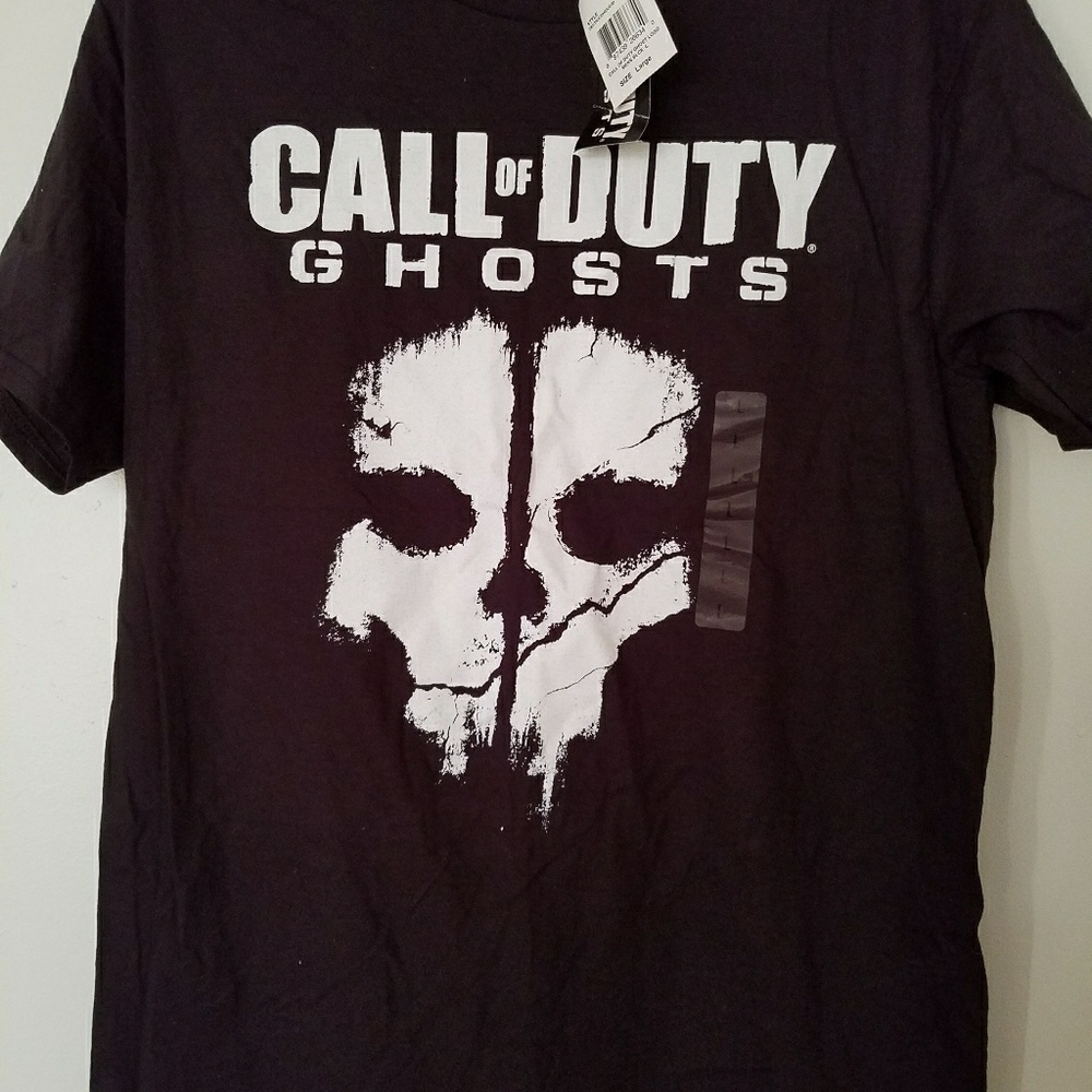 NWT COD tee