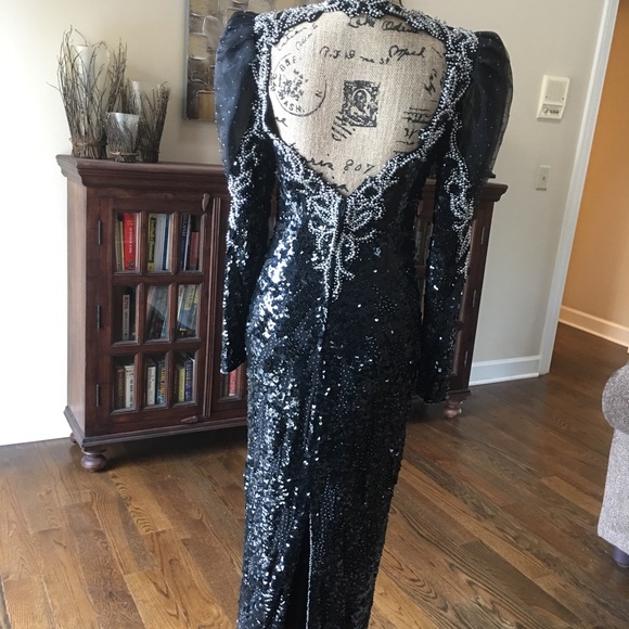 Stunning evening gown - Picture 4 of 4