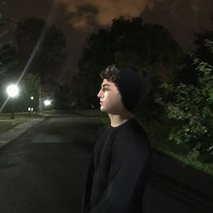 Meet your Posher, Avi