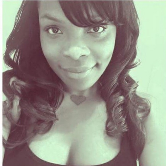 Meet your Posher, Vanessa - Picture 1 of 1