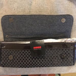 Hobo International Clutch - Brown / Charcoal