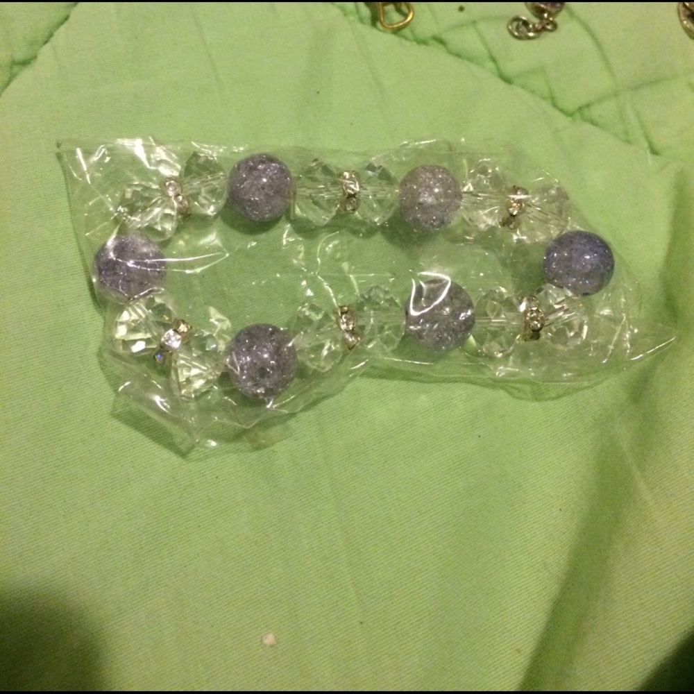 Bracelet