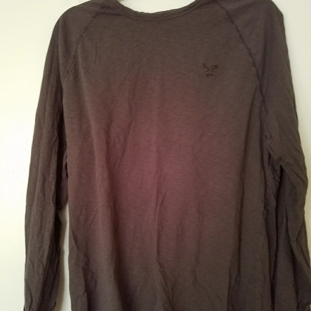 AE long sleeve shirt