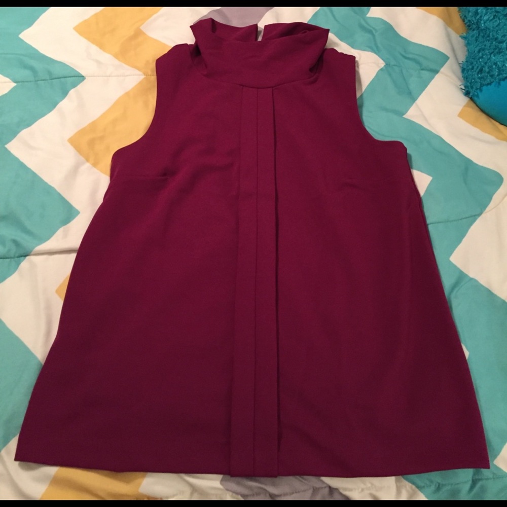 Banana Republic sleeveless blouse