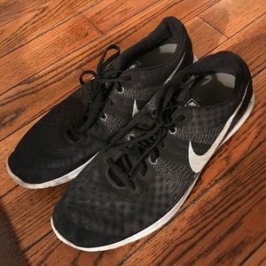 Nike "Fury" running sneakers