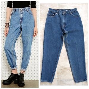 Vintage 1990s Levi's 550 High Waist Mom Medium Blue Jeans 12P W30