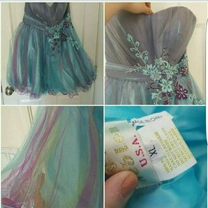 Prom Dresses For sale!!