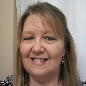 Meet your Posher, Lynnette