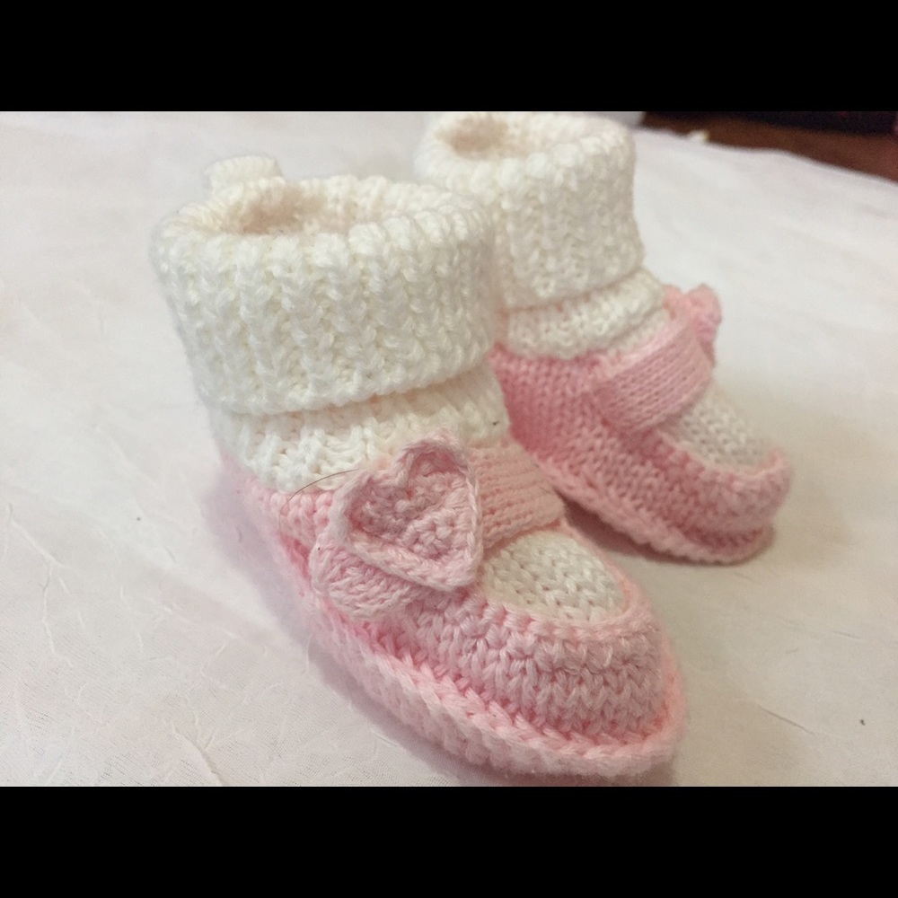 Crocheted shoes