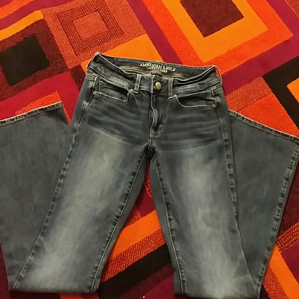 Bootcut American Eagle jeans