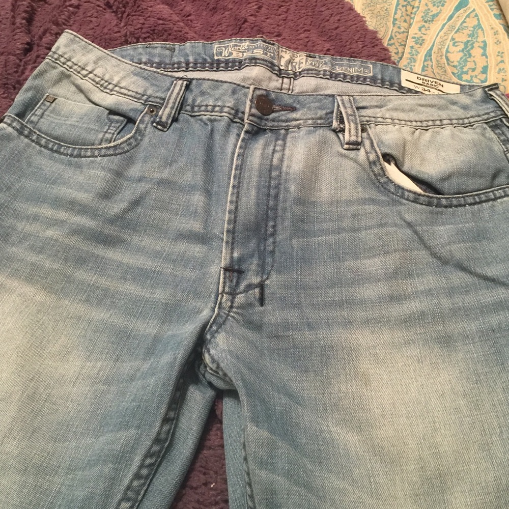 Men's David Buffalo jeans.