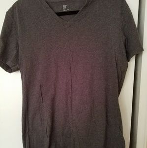 GAP v neck tee