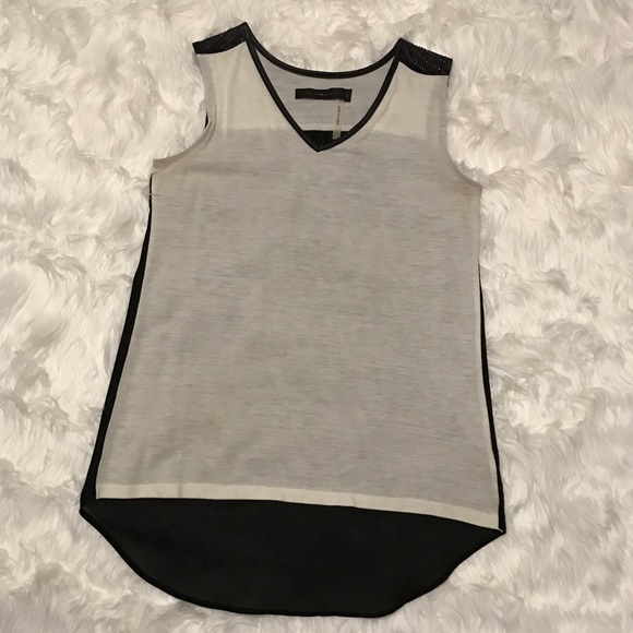 Cream/Black Multimedia Top - Picture 2 of 3