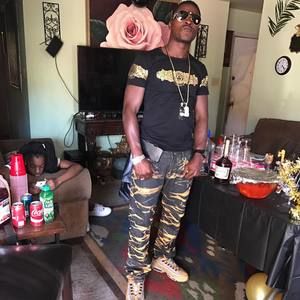 Meet your Posher, Travis