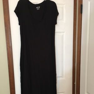 Black t-shirt maxi dress