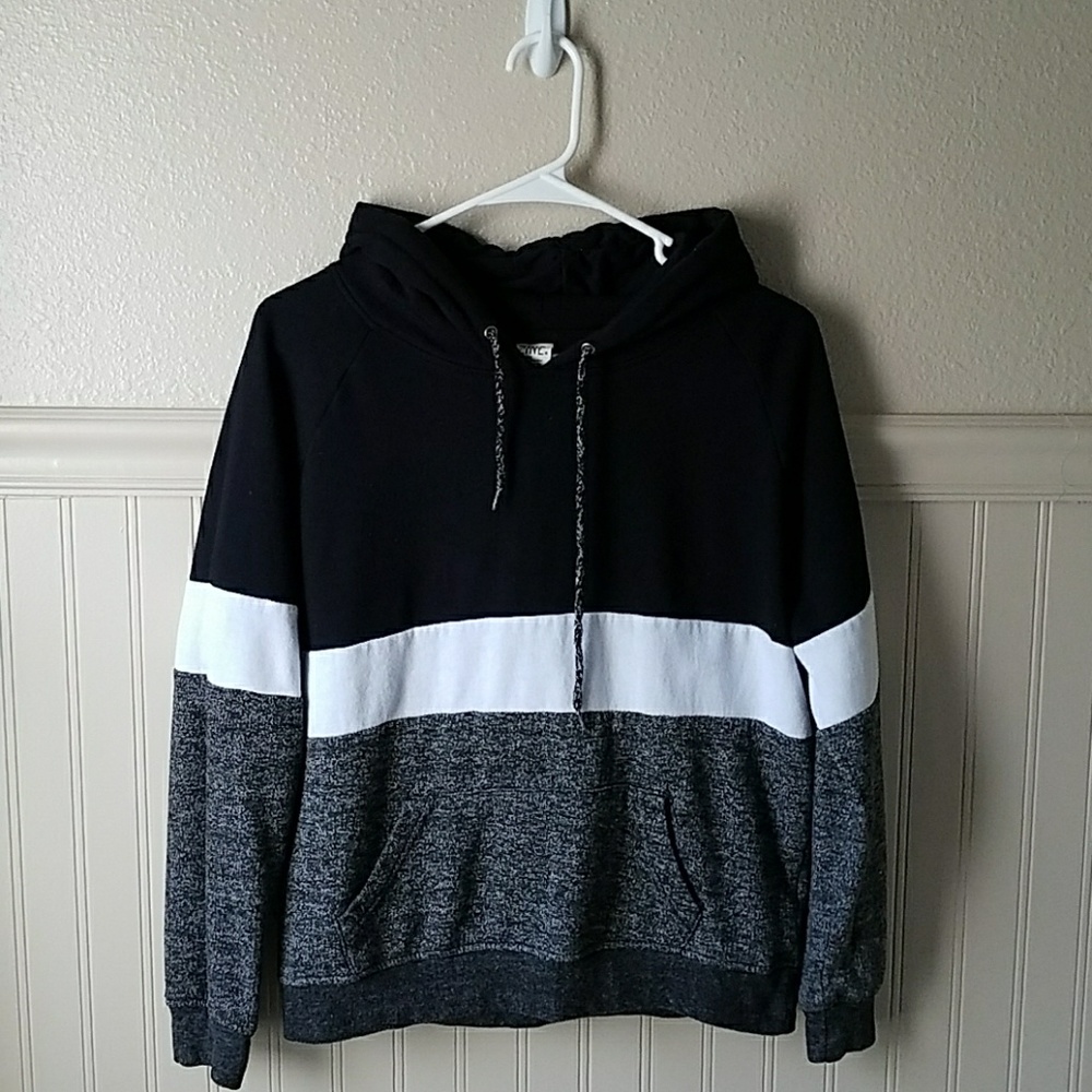 Colorblock zine hoodie