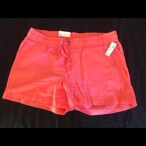 Old navy linen shorts- NWT size Large