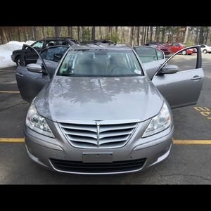 2009 Genesis with 109k.