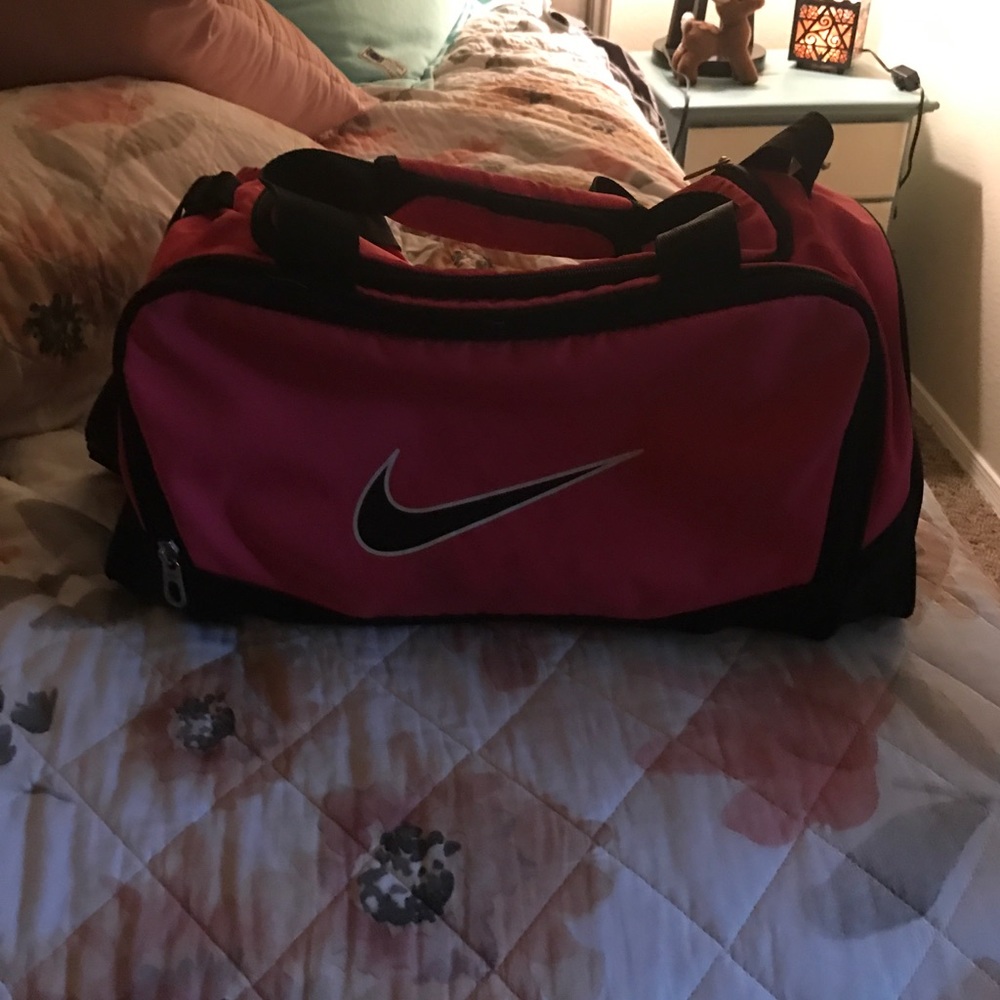 Nike pink workout bag. Used but in good condition