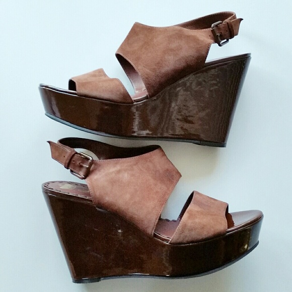 Juicy Couture Brown Suede Platform Wedges - Picture 3 of 7
