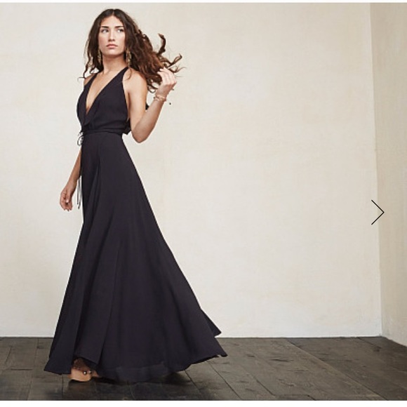Reformation stunning black dress! - Picture 1 of 4