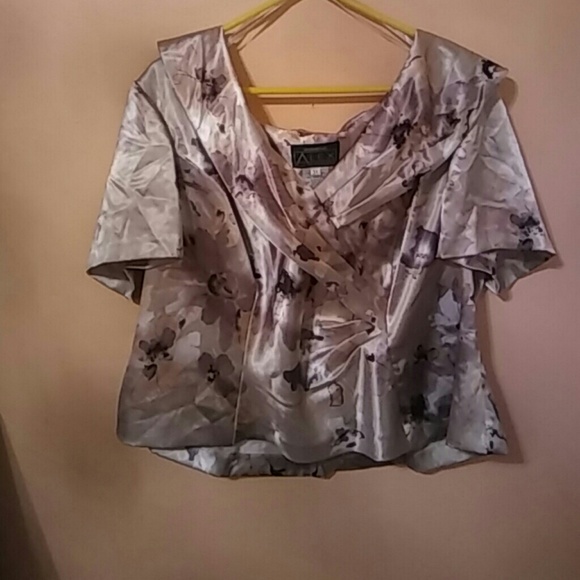 Satin Evening top - Picture 1 of 2