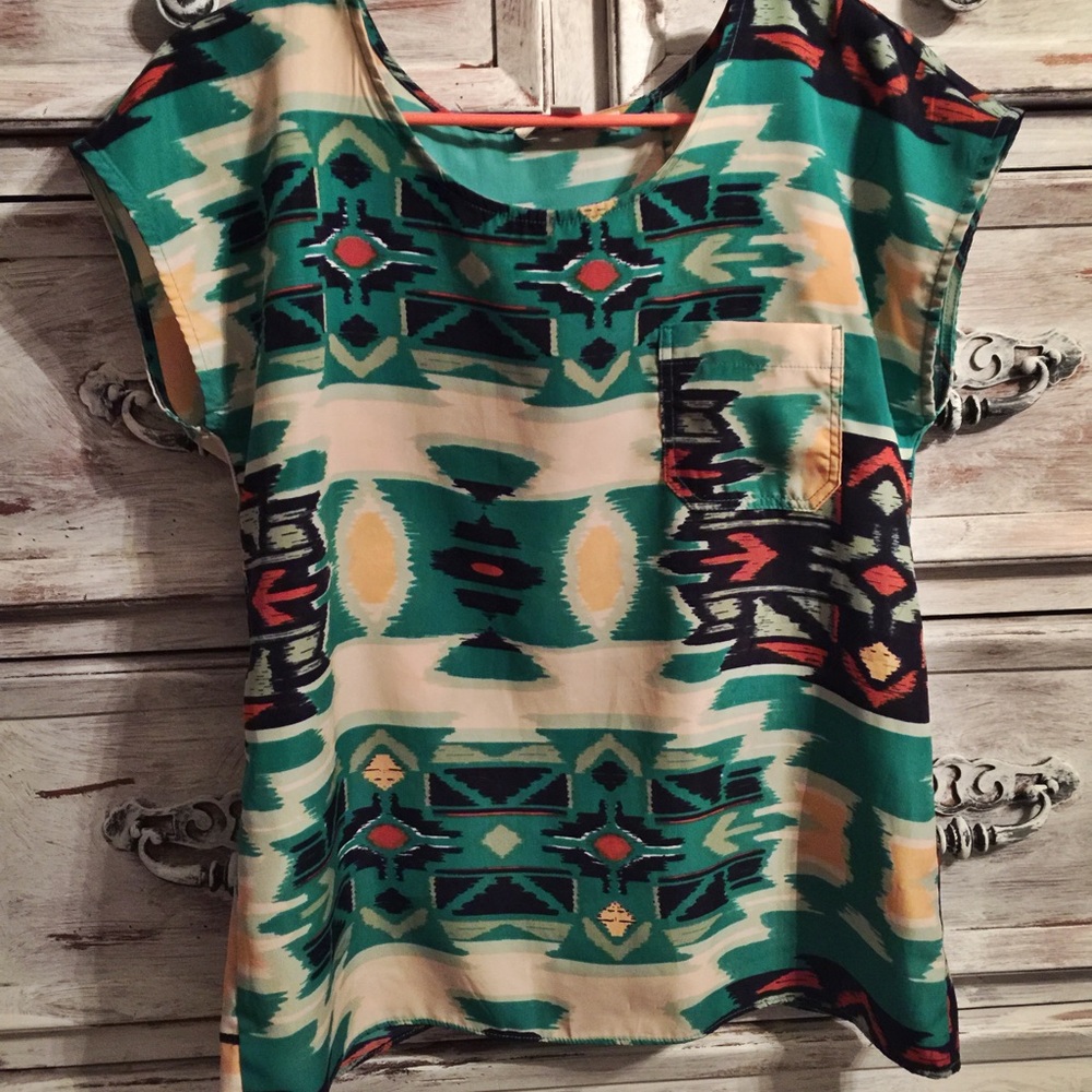 Aztec top