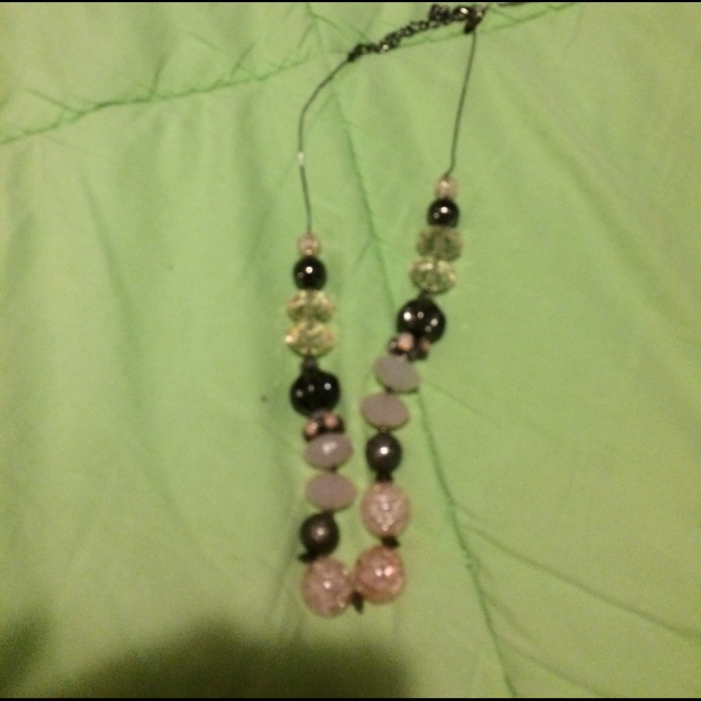 Multicolored necklace