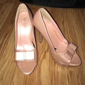 Baby pink bow platform peep toe heel