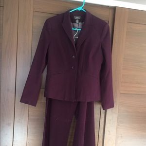 Plum colored pant suit. Sz 10 blazer, sz 12 pants