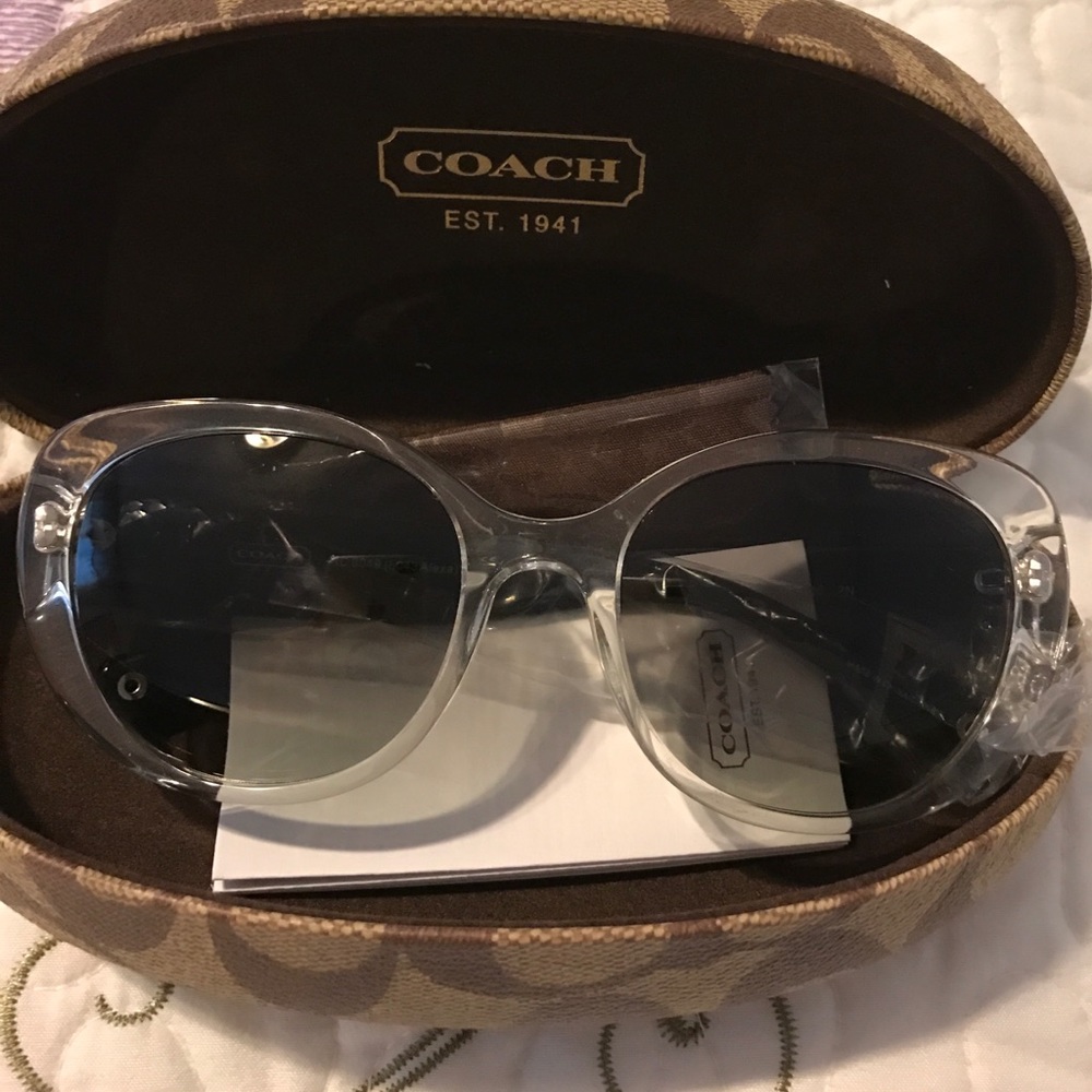 Brand New Coach 🕶/ including case