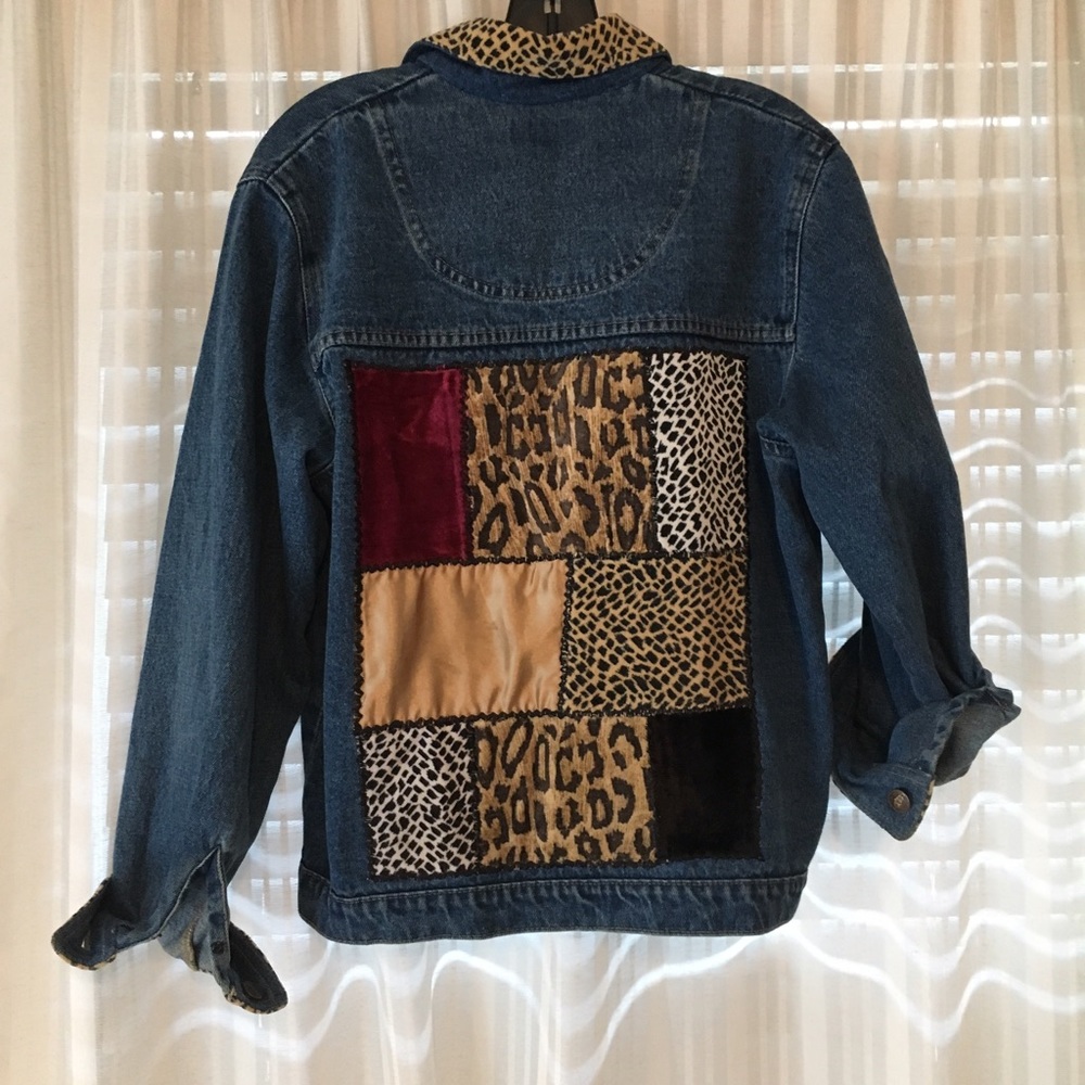 VINTAGE jean jacket - Picture 2 of 3