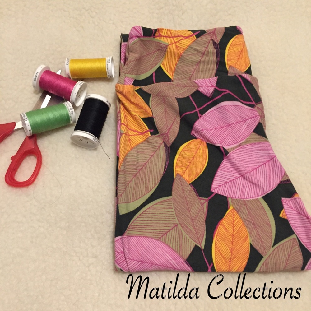 LulaRoe Leaves OS Leggings