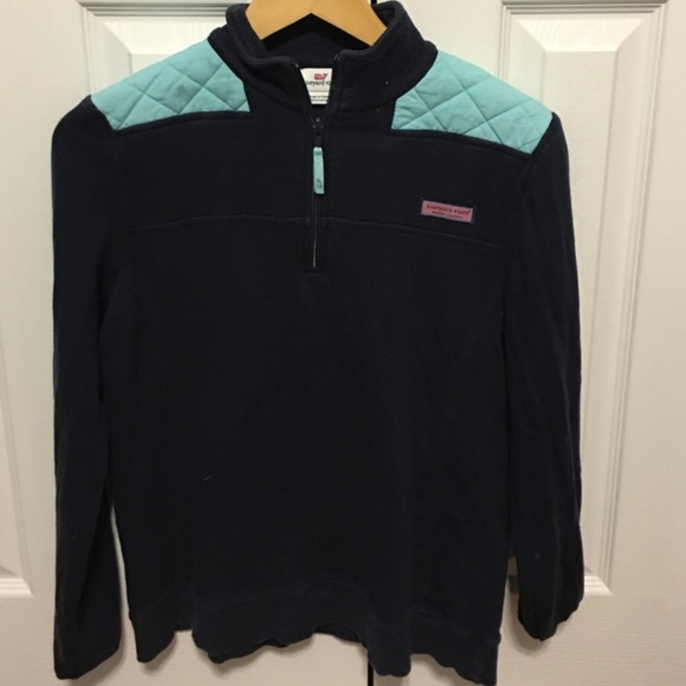 Navy quilted shoulder shep shirt