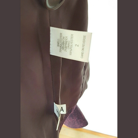 Blazer - Picture 6 of 6