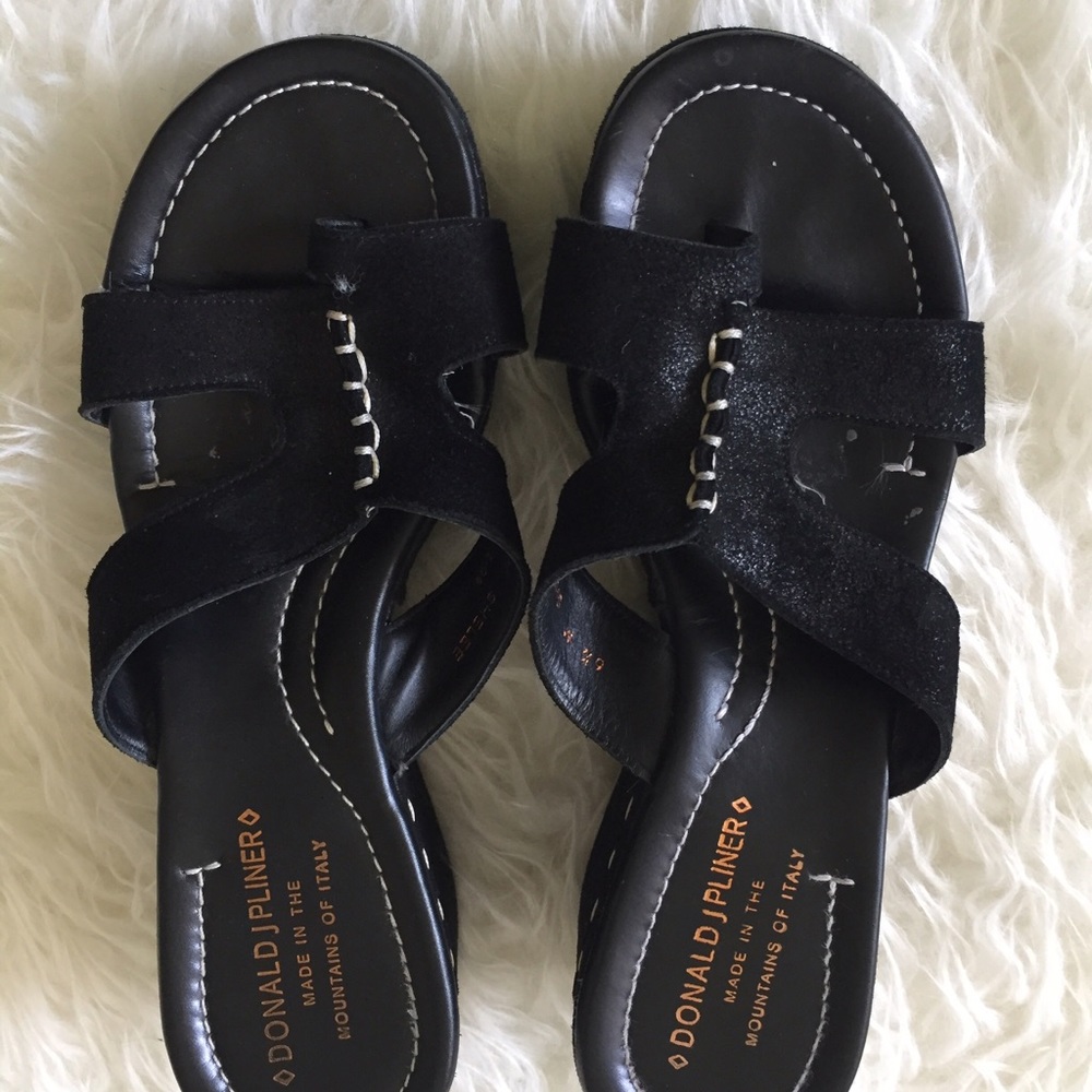 Donald J. Pliner Sandals | 6.5 | $175