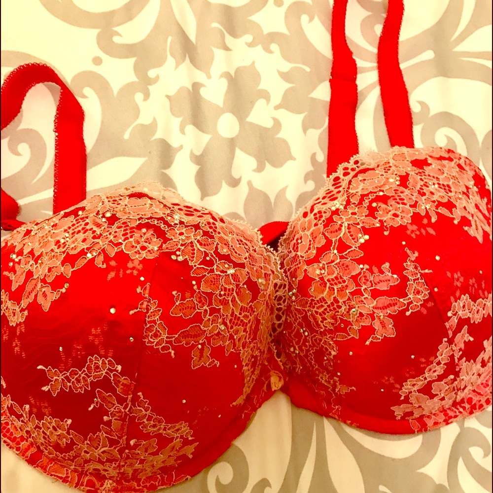 Victoria's Secret bra