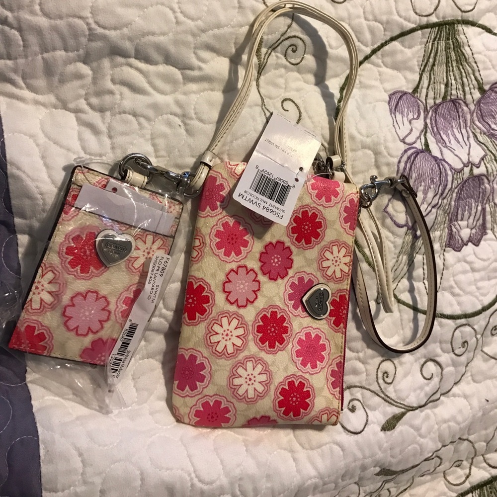 Brand New Authentic Coach. SM WRST & lanyard ID