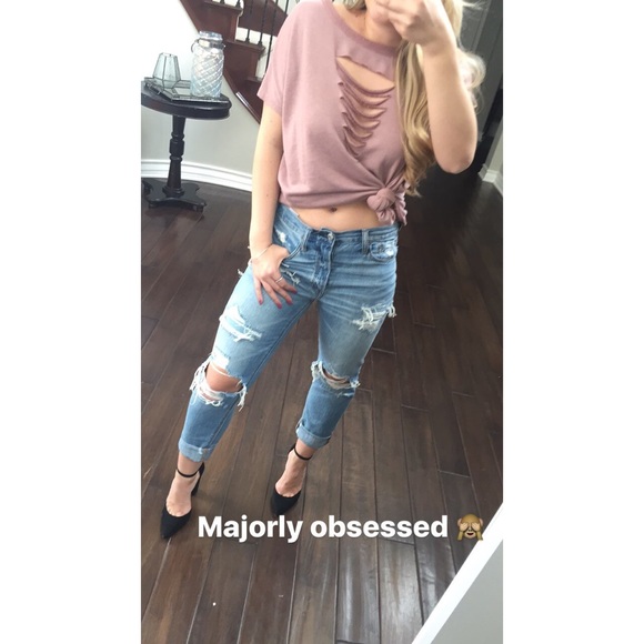 🆕 LAST//Mauve Distressed Terry Tee - Picture 2 of 8