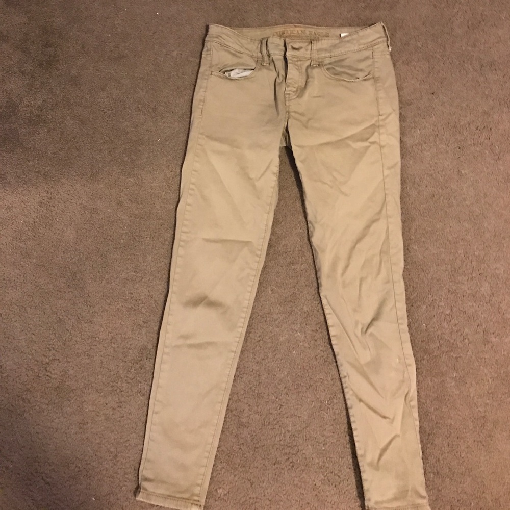 American Eagle Khaki jeggings