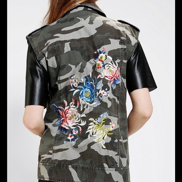 Silence + Noise Camo Embroidered Vest - Picture 2 of 4