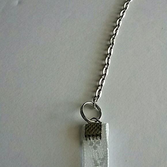 Cute with a White Winter Sweater - Picture 4 of 5