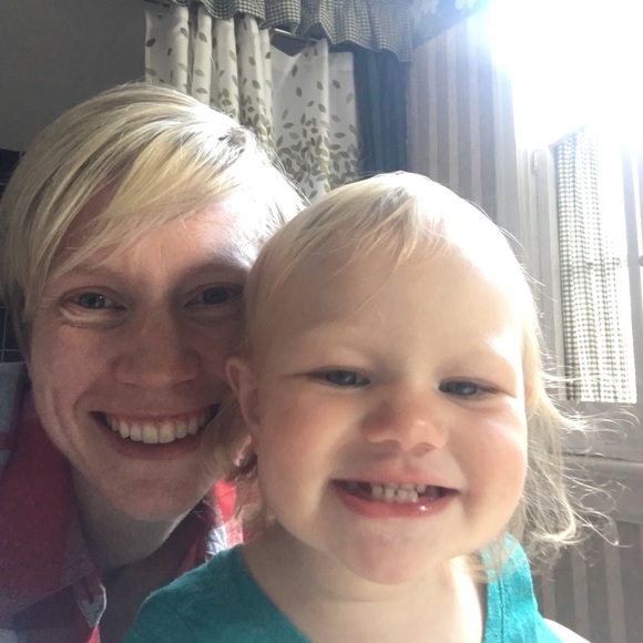 Meet your Posher, Katy - Picture 3 of 3