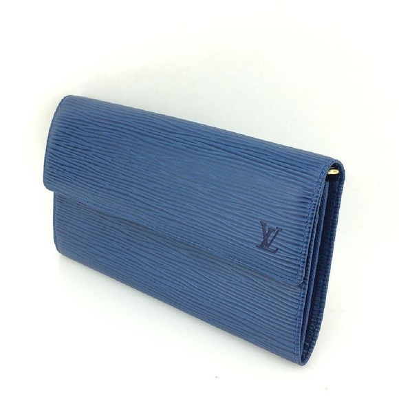Sold on Tradesy ✅ Louis Vuitton Sarah Long Wallet - Picture 3 of 4