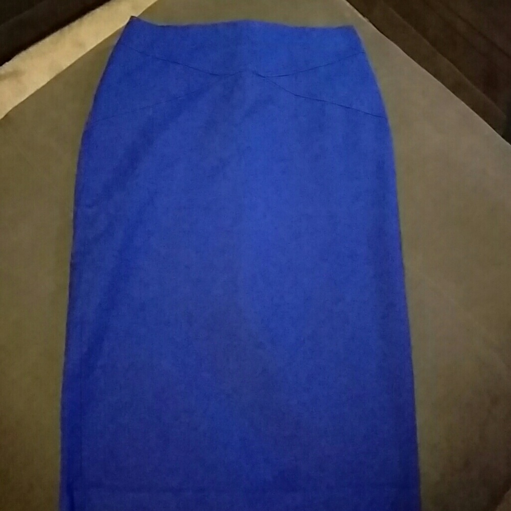 Dark blue pencil skirt