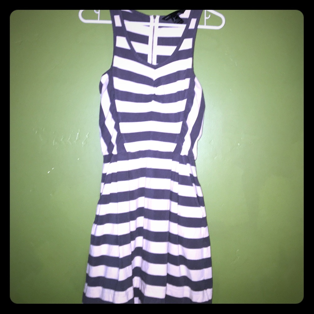 Light grey and white sundress with pockets