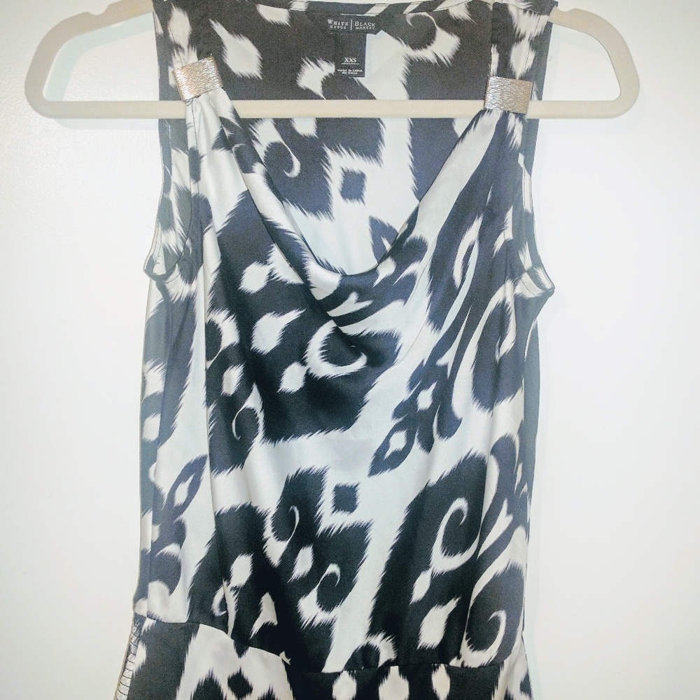 😍 {WHBM} Silk-feel blouse ❤️