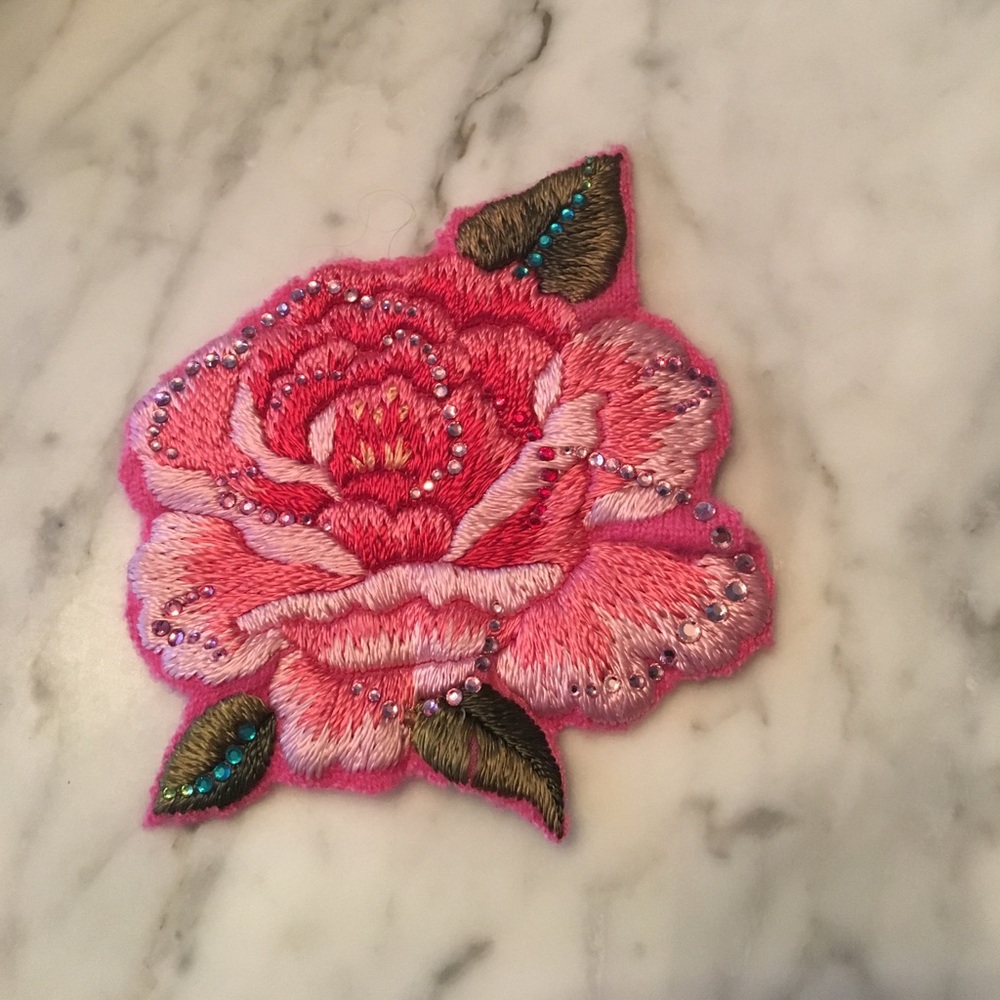 Beautiful rockabilly pinup retro pink rose patch